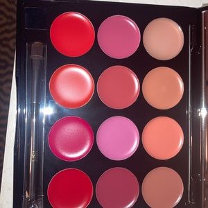 New in wrapper ISH lip palette